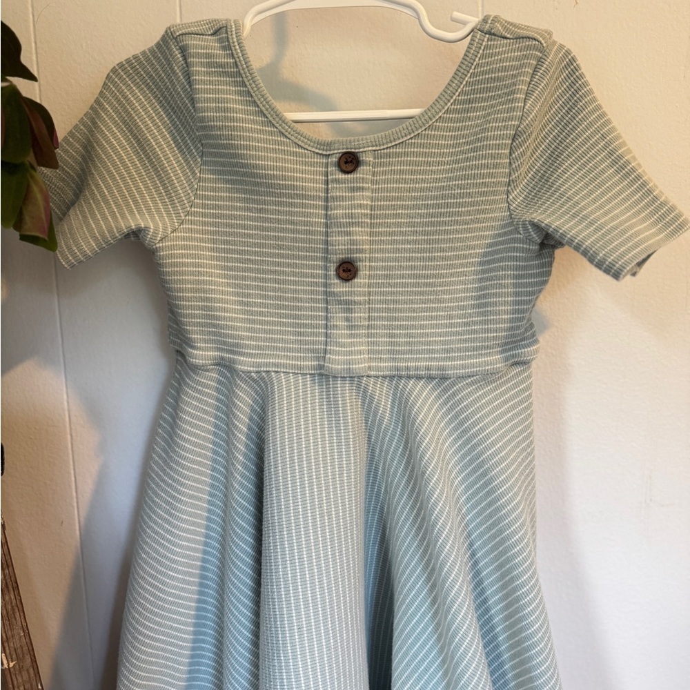 Jane + Jo Ribbed Cotton Dress | Sage Stripe | Size 6Y 🌿 - Picture 7 of 7